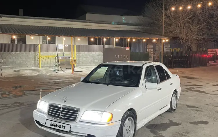 Mercedes-Benz C 200 1995 года за 1 300 000 тг. в Алматы