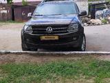 Volkswagen Amarok 2013 года за 10 000 000 тг. в Уральск – фото 2