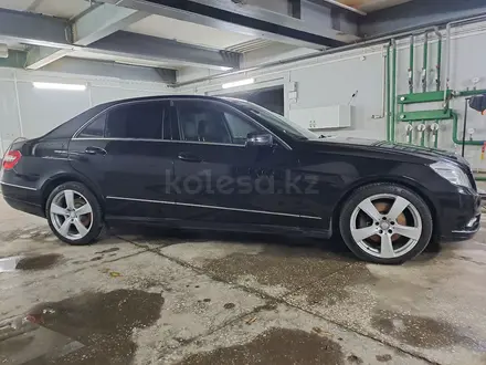 Mercedes-Benz E 350 2010 года за 9 000 000 тг. в Алматы – фото 16