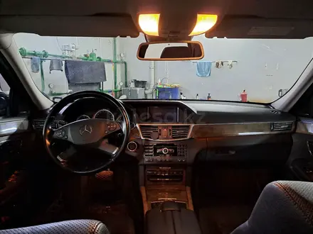 Mercedes-Benz E 350 2010 года за 9 000 000 тг. в Алматы – фото 17
