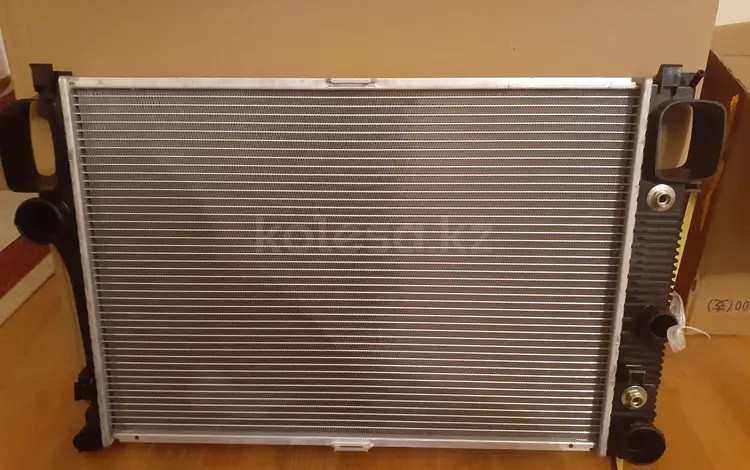 Радиатор мерседеса W221 W216 C216 CL216 за 180 000 тг. в Астана