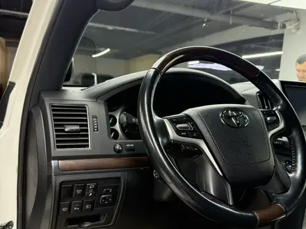 Toyota Land Cruiser 2019 года за 38 000 000 тг. в Алматы – фото 8
