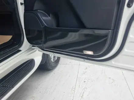 Toyota Land Cruiser 2019 года за 38 000 000 тг. в Алматы – фото 12