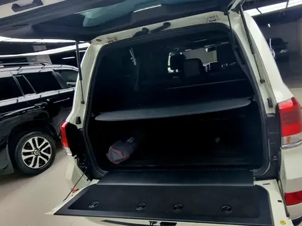 Toyota Land Cruiser 2019 года за 38 000 000 тг. в Алматы – фото 13