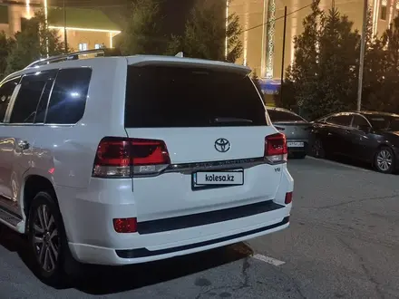Toyota Land Cruiser 2019 года за 38 000 000 тг. в Алматы – фото 16