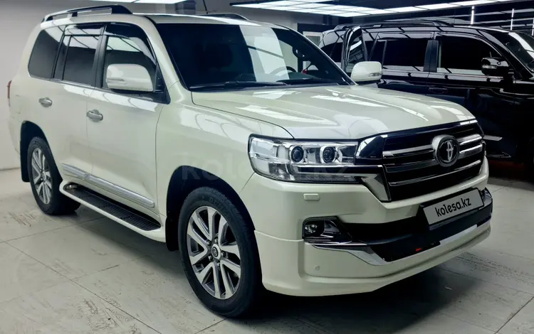 Toyota Land Cruiser 2019 года за 38 000 000 тг. в Алматы