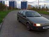 Volkswagen Passat 1993 годаүшін650 000 тг. в Семей – фото 2
