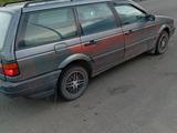 Volkswagen Passat 1993 годаүшін650 000 тг. в Семей – фото 5