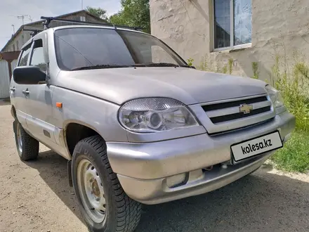 Chevrolet Niva 2004 года за 1 400 000 тг. в Актобе – фото 4