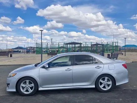 Toyota Camry 2014 года за 5 500 000 тг. в Кульсары – фото 3