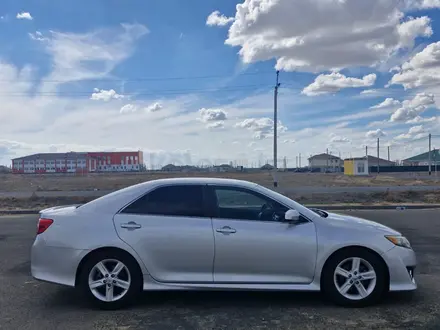 Toyota Camry 2014 года за 5 500 000 тг. в Кульсары – фото 4