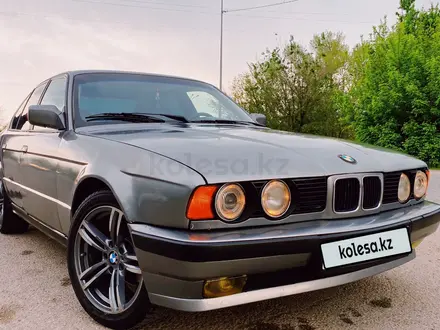 BMW 525 1990 года за 1 400 000 тг. в Тараз