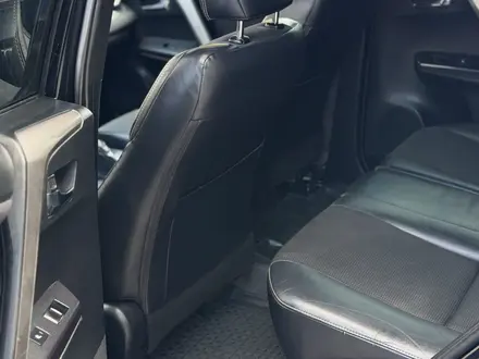 Toyota RAV4 2018 года за 8 850 000 тг. в Астана – фото 12