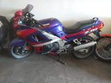 Kawasaki  Kawasaki ZZR 600 1993 годаүшін1 800 000 тг. в Караганда