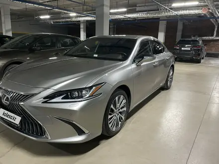 Lexus ES 250 2018 года за 19 990 000 тг. в Астана – фото 11