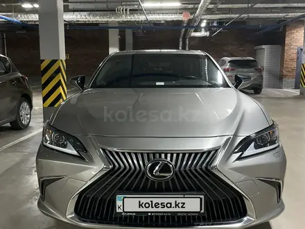 Lexus ES 250 2018 года за 19 990 000 тг. в Астана – фото 13