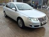 Volkswagen Passat 2010 года за 3 950 000 тг. в Алматы – фото 4