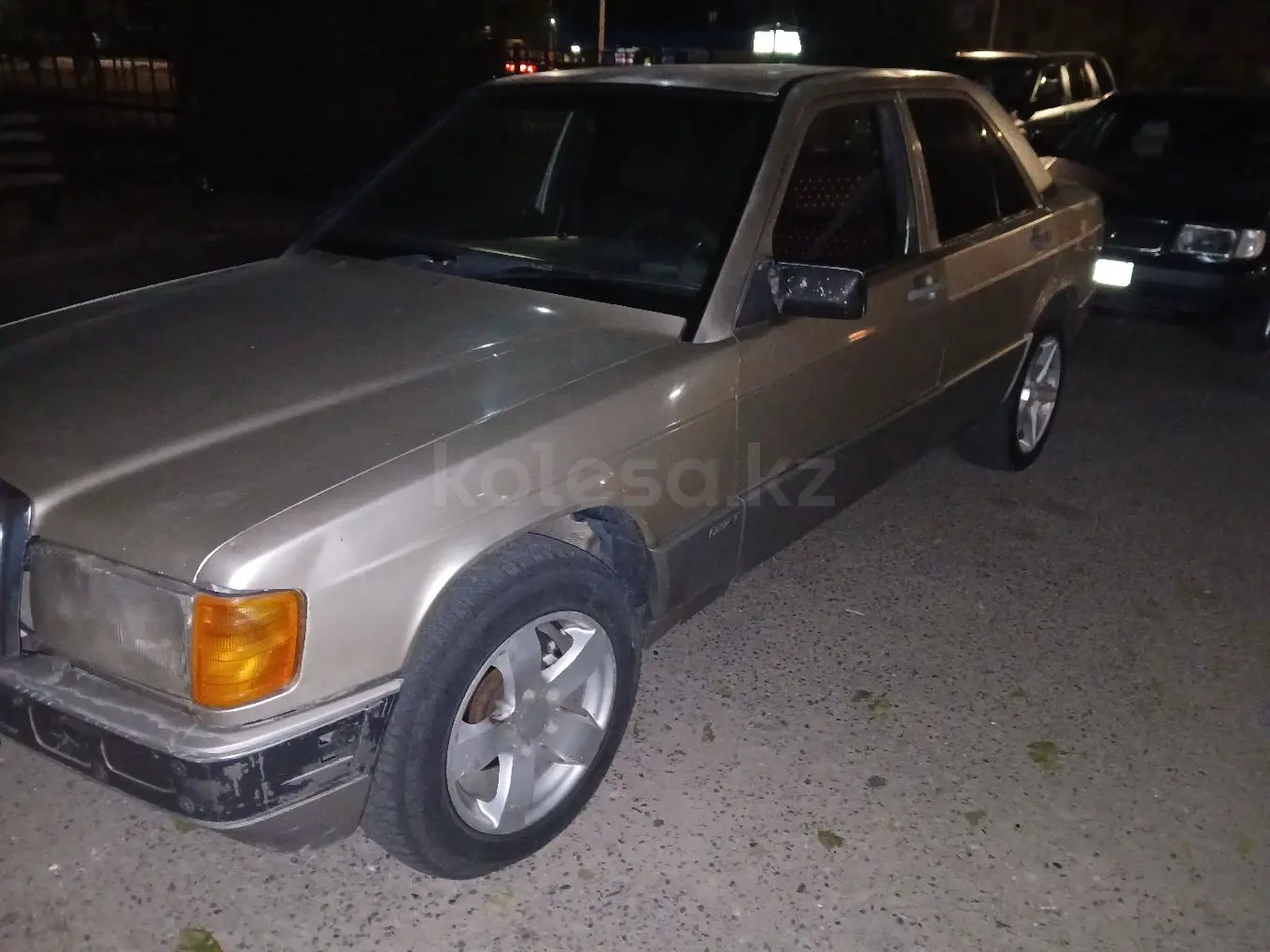 Mercedes-Benz 190, 1989