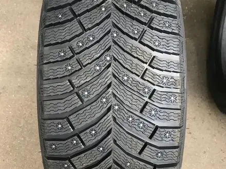 285/45/21 и 315/40/21 Michelin X-Ice North 4 (шип) за 1 200 000 тг. в Астана