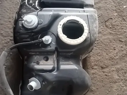 Топливный бак за 100 000 тг. в Алматы