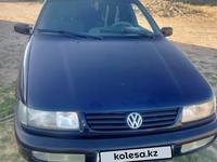 Volkswagen Passat 1995 годаfor1 800 000 тг. в Шымкент