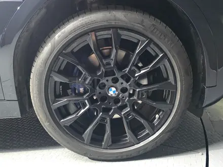 BMW X6 XDrive 40i 2023 года за 44 000 000 тг. в Алматы – фото 9