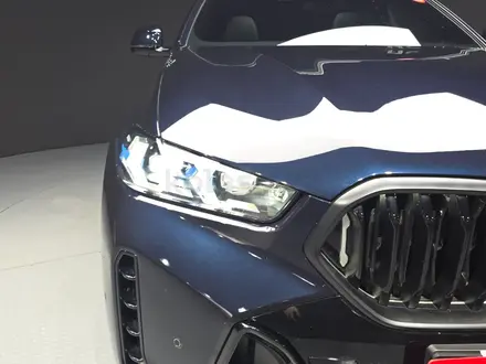 BMW X6 XDrive 40i 2023 года за 44 000 000 тг. в Алматы – фото 5