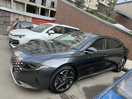 Hyundai Grandeur 2021 года за 14 300 000 тг. в Алматы – фото 2