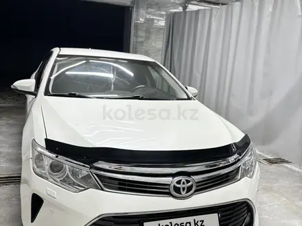 Toyota Camry 2015 года за 11 500 000 тг. в Тараз