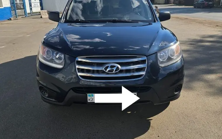 Hyundai Santa Fe 2012 годаүшін7 000 000 тг. в Уральск