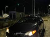 Toyota Camry 2014 года за 6 000 000 тг. в Атырау – фото 4