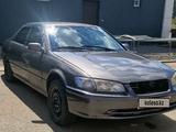 Toyota Camry 1999 годаүшін2 200 000 тг. в Актобе – фото 4