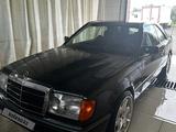 Mercedes-Benz E 230 1993 года за 2 100 000 тг. в Астана – фото 3