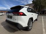 Toyota RAV4 2020 годаүшін13 800 000 тг. в Уральск – фото 5