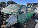 Volkswagen Transporter 1999 года за 10 000 тг. в Актобе