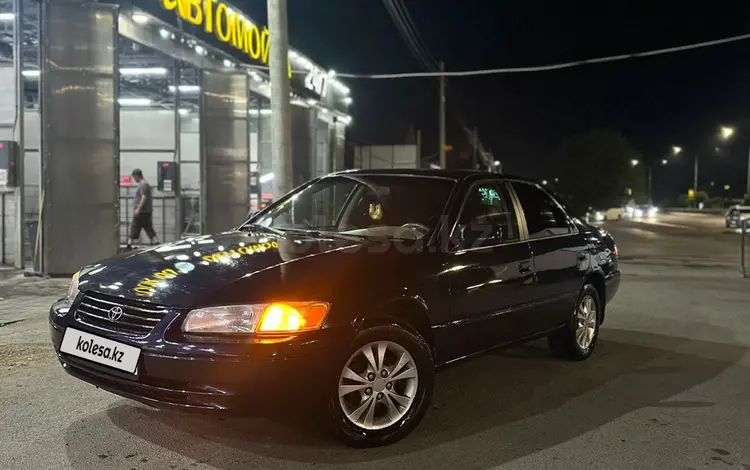 Toyota Camry 1998 года за 3 300 000 тг. в Алматы