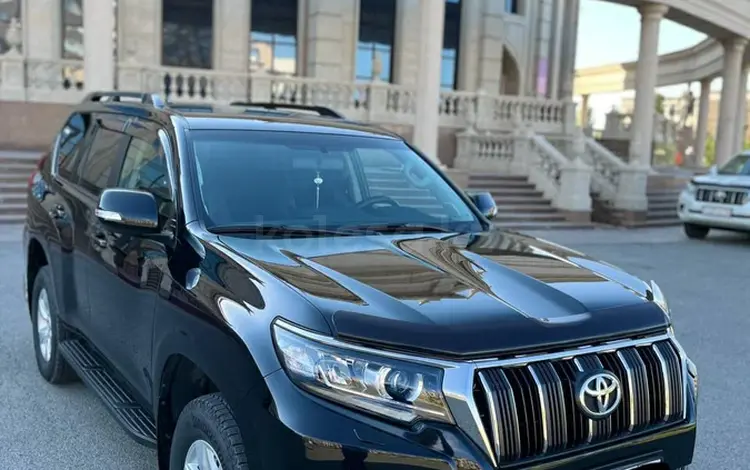 Toyota Land Cruiser Prado 2018 года за 25 000 000 тг. в Атырау