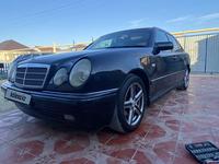 Mercedes-Benz E 280 1997 годаүшін2 500 000 тг. в Актау