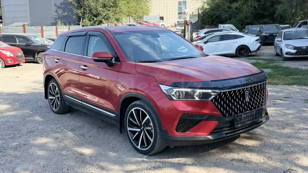 FAW Bestune T77, 2022
