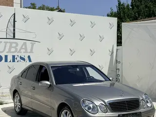 Mercedes-Benz E 320