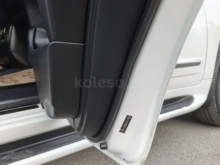 Lexus LX 570 2014 года за 26 000 000 тг. в Шымкент – фото 19
