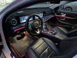 Mercedes-Benz E 300 2016 года за 16 000 000 тг. в Уральск – фото 2