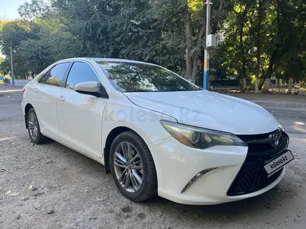 Toyota Camry 2015 года за 9 900 000 тг. в Тараз