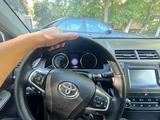 Toyota Camry 2015 годаfor9 900 000 тг. в Тараз – фото 3