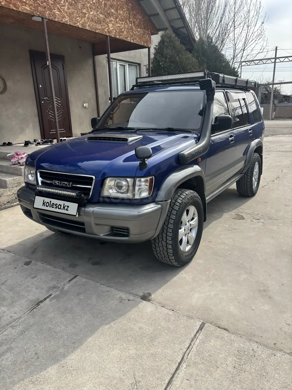 Isuzu Bighorn, 1998
