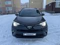 Toyota RAV4 2018 года за 12 500 000 тг. в Актобе – фото 5