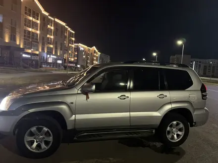 Toyota Land Cruiser Prado 2004 года за 9 500 000 тг. в Актобе – фото 3