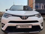 Toyota RAV4 2016 годаүшін12 000 000 тг. в Уральск