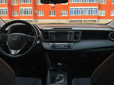 Toyota RAV4 2016 года за 12 000 000 тг. в Уральск – фото 6