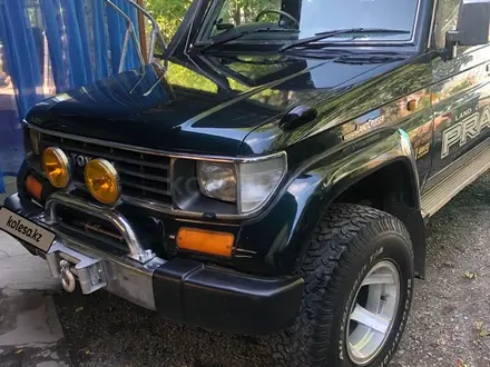 Toyota Land Cruiser Prado 1993 года за 9 900 000 тг. в Алматы – фото 4